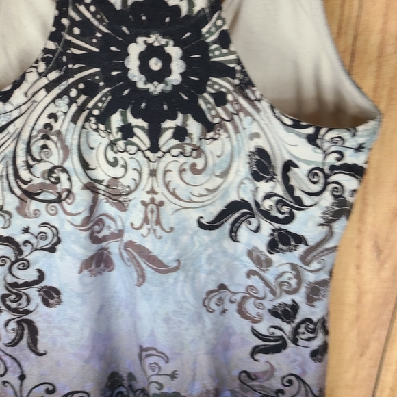 Pure Karma Active Tank Top With Boho Pattern - Picture 13 of 16